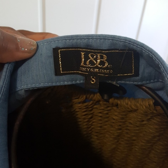 COPY - ❤️ Lucky & Blessed button down - Picture 3 of 3